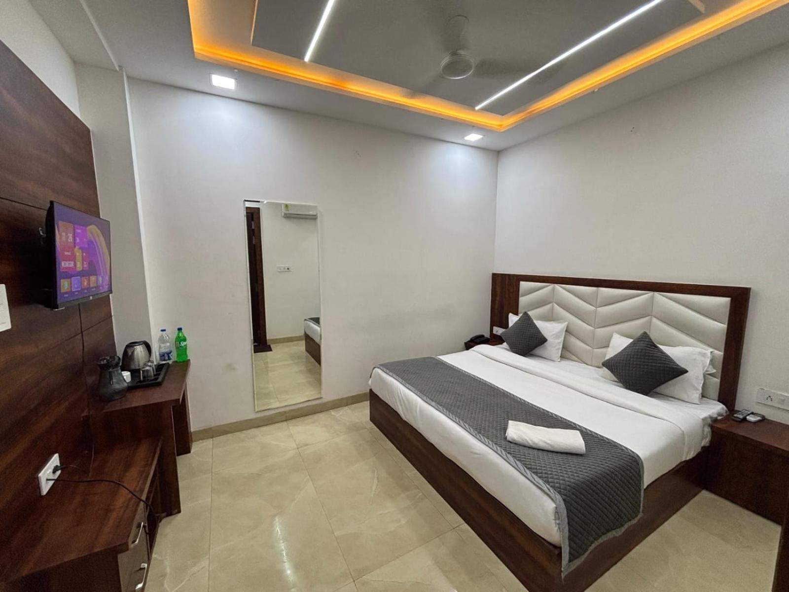 Hotel Ganga Palace - Agra Agra  Ngoại thất bức ảnh