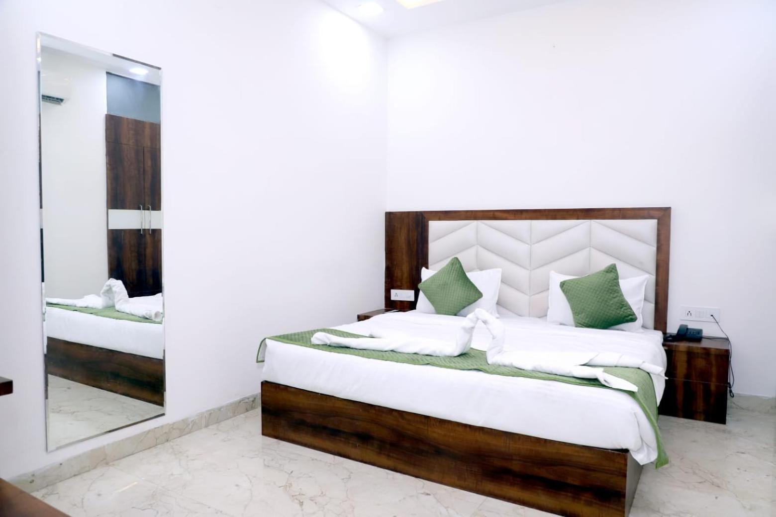 Hotel Ganga Palace - Agra Agra  Ngoại thất bức ảnh
