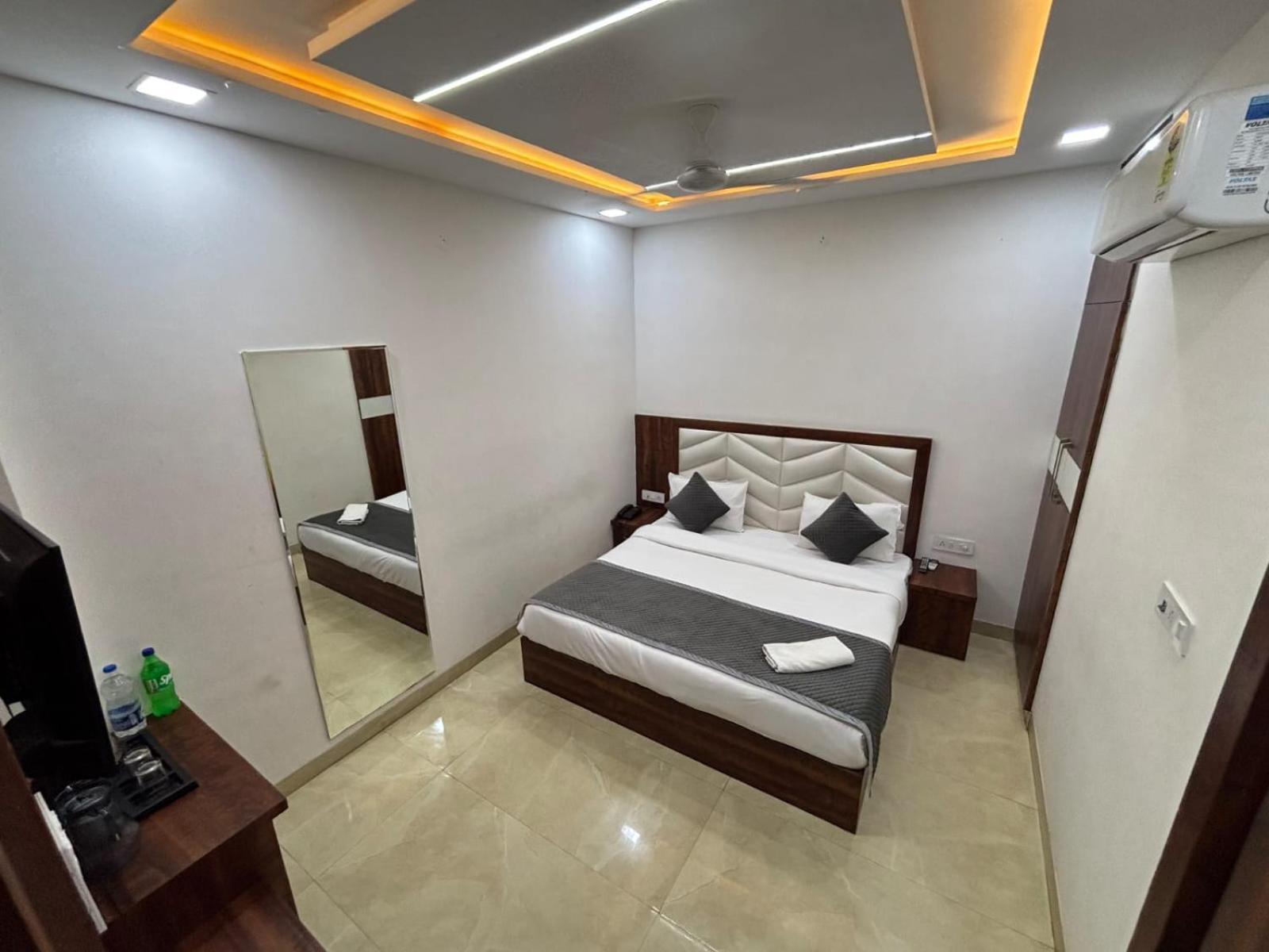 Hotel Ganga Palace - Agra Agra  Ngoại thất bức ảnh