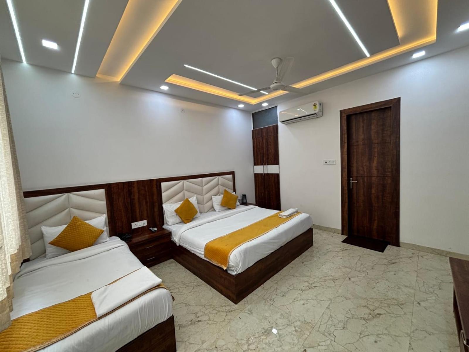 Hotel Ganga Palace - Agra Agra  Ngoại thất bức ảnh