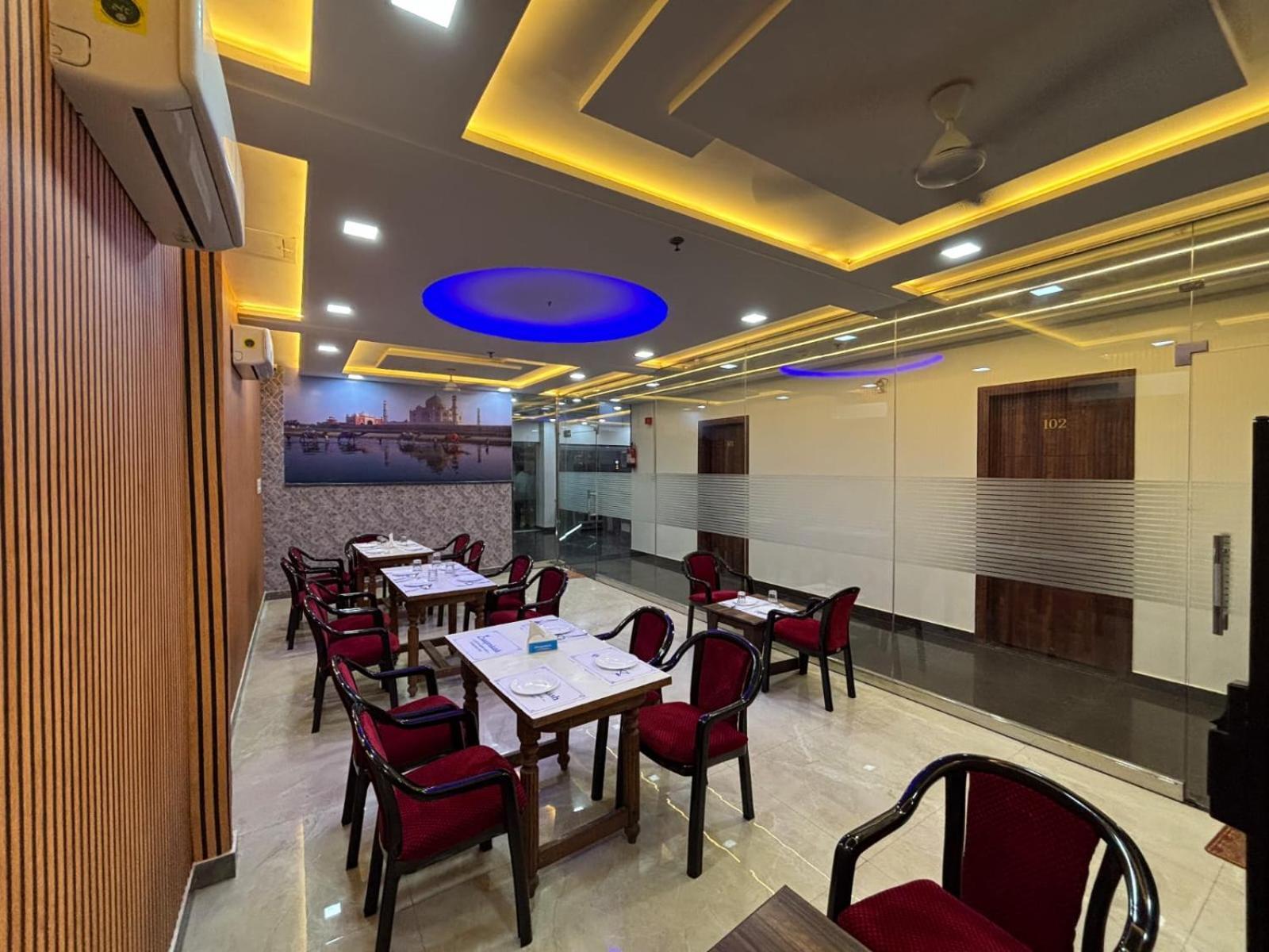 Hotel Ganga Palace - Agra Agra  Ngoại thất bức ảnh