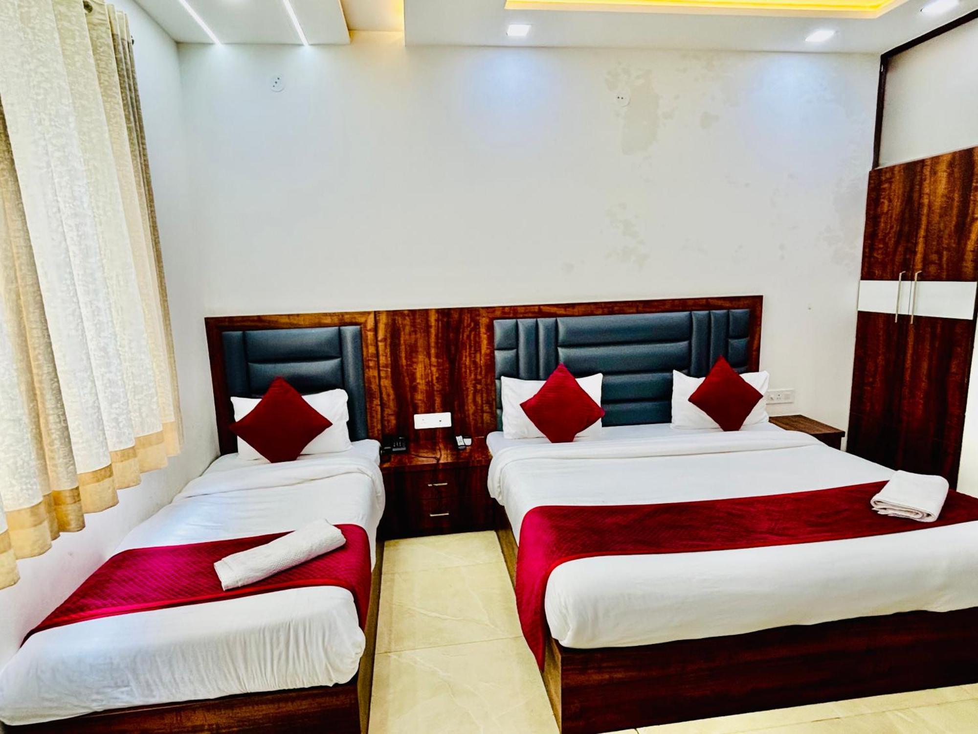 Hotel Ganga Palace - Agra Agra  Ngoại thất bức ảnh