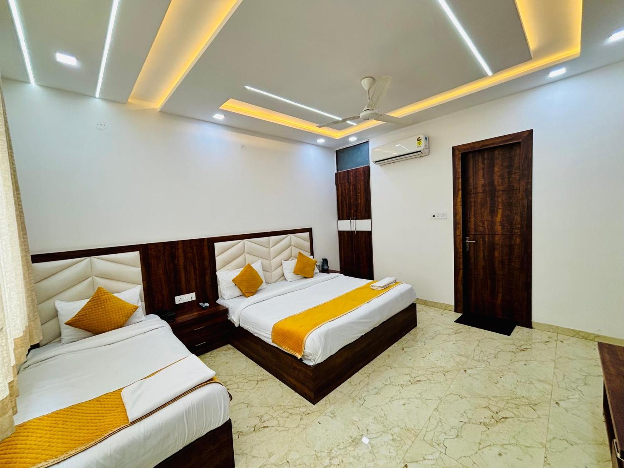 Hotel Ganga Palace - Agra Agra  Ngoại thất bức ảnh