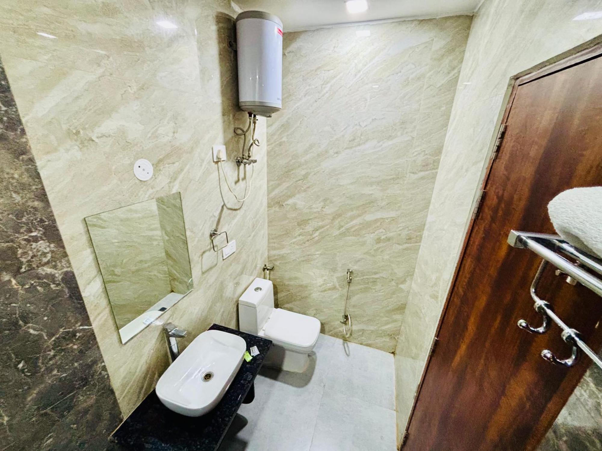 Hotel Ganga Palace - Agra Agra  Ngoại thất bức ảnh